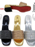 Women low heel slippers